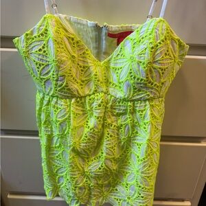 Lilly Pulitzer Neon Green Lace top. Sz 4
